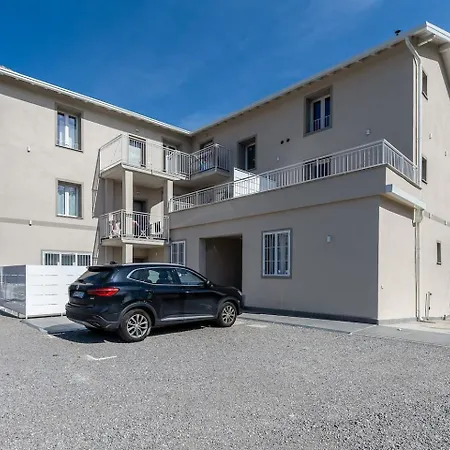 Keyroom Patio & Parking Near Holiday home *