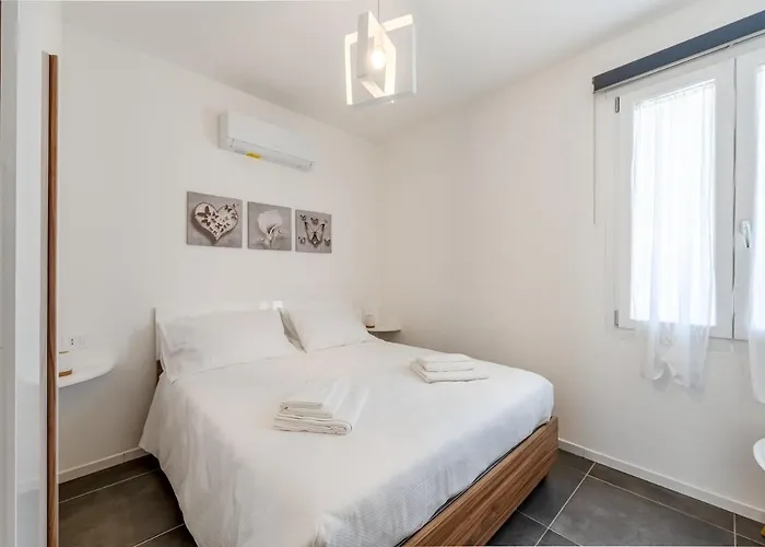 Appartement Keyroom - Patio & Parking Near Como
